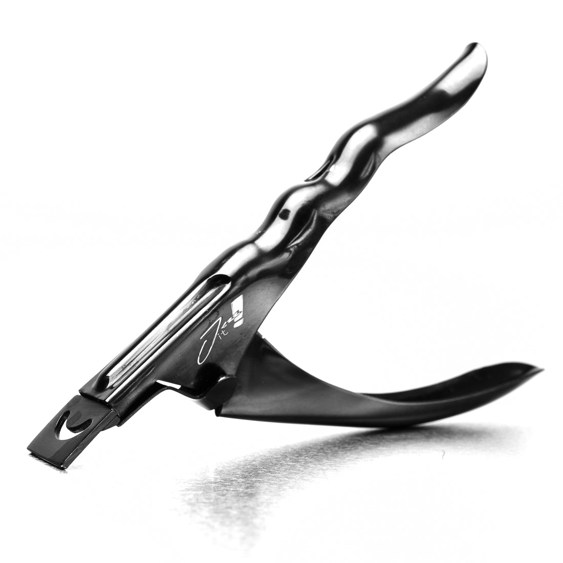 Cutter Black